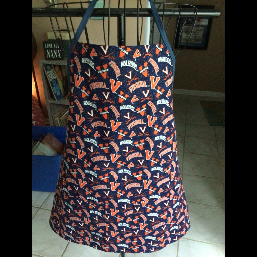 University of Virginia cavaliers apron